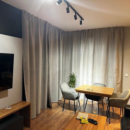 Апартаменты Gdansk Granaria Self Check In 24X7 Экстерьер фото