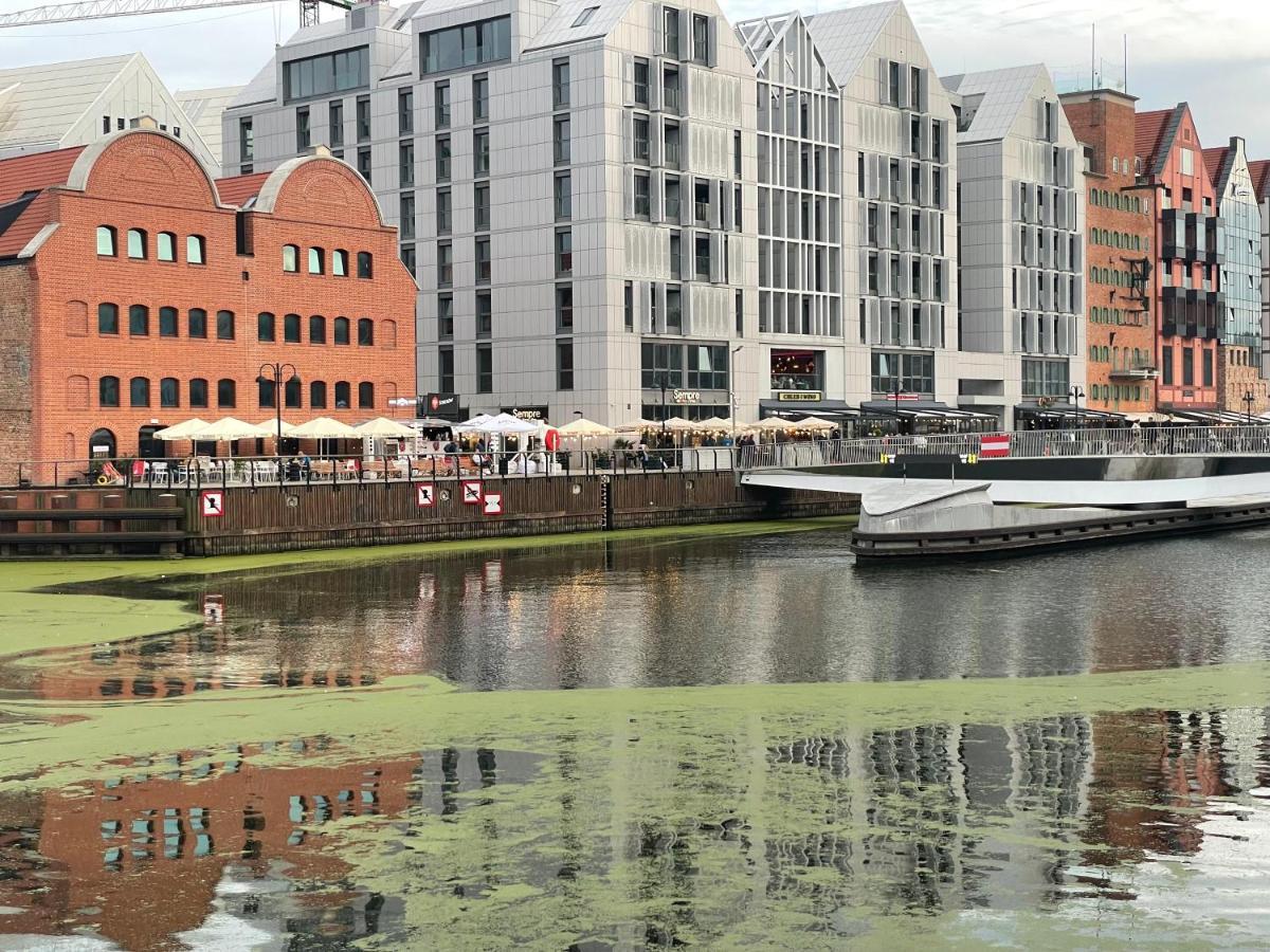 Апартаменты Gdansk Granaria Self Check In 24X7 Экстерьер фото