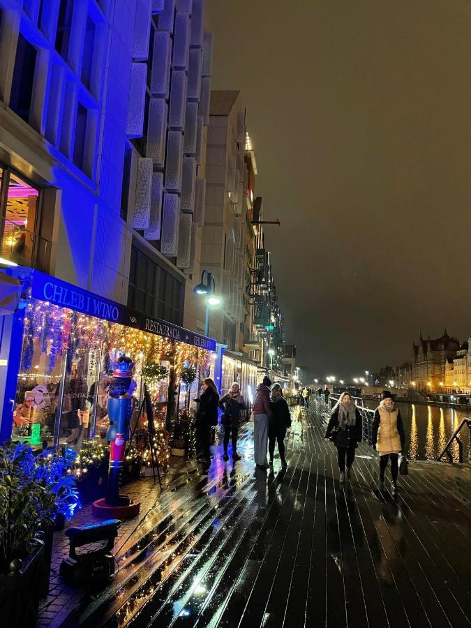 Апартаменты Gdansk Granaria Self Check In 24X7 Экстерьер фото