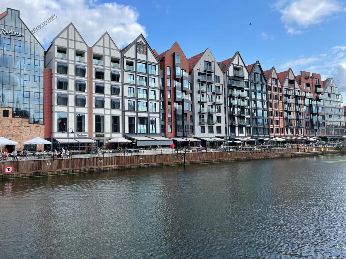 Апартаменты Gdansk Granaria Self Check In 24X7 Экстерьер фото