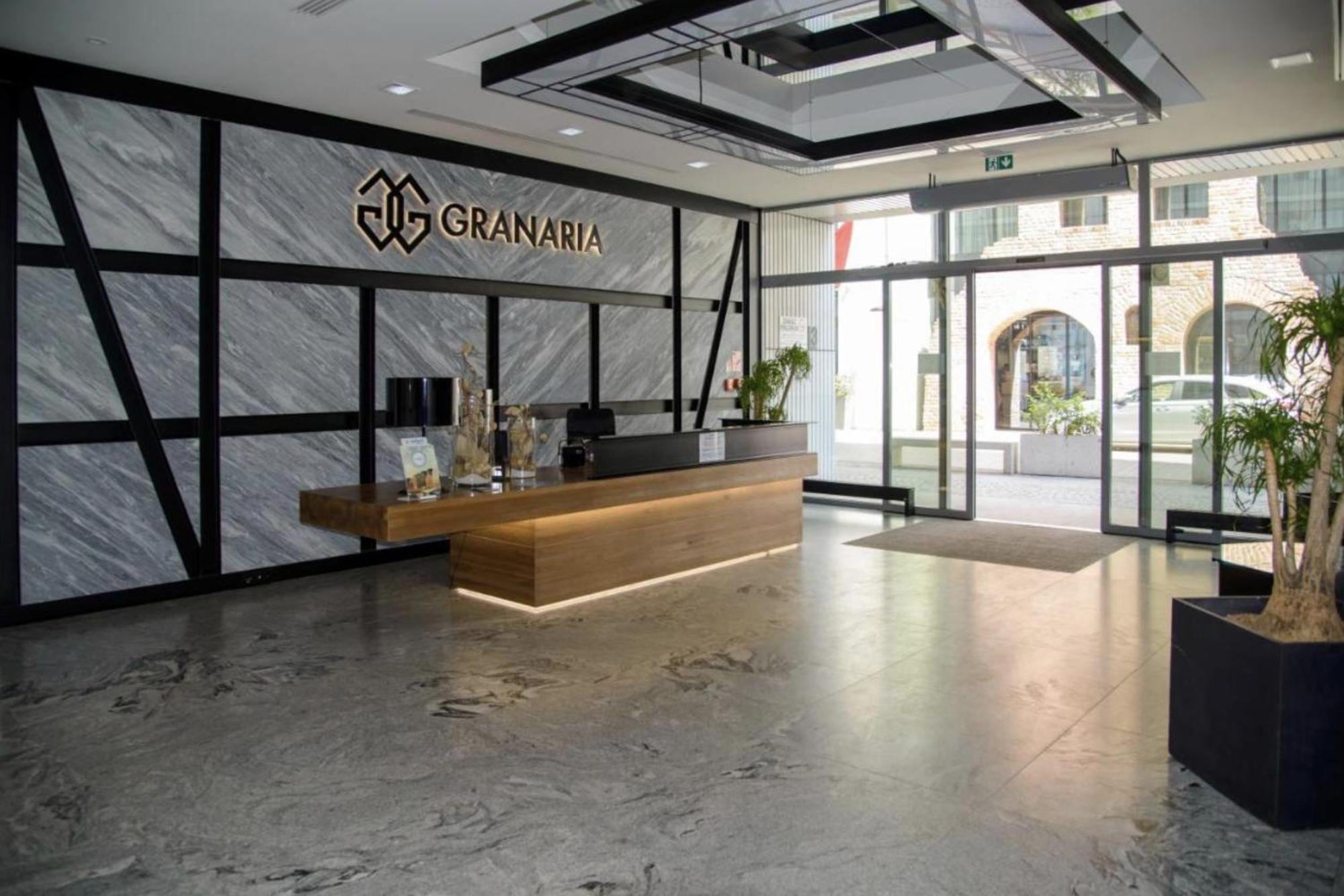 Апартаменты Gdansk Granaria Self Check In 24X7 Экстерьер фото